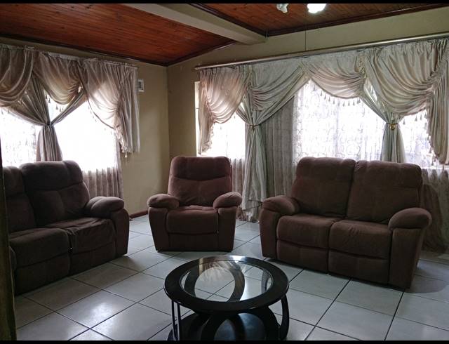 15 BEDROOM HOUSE FOR SALE IN PIETERMARITZBURG CENTRAL